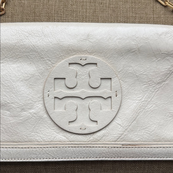 Tory Burch Reva Clutch - Picture 2 of 7
